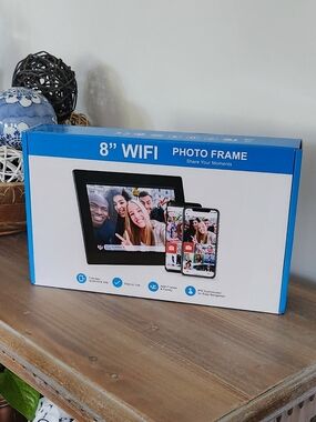 🆕 NIB 8" WiFi Digital Photo Frame - 16GB Touchscreen ✨ NWT Wifi Picture Frame